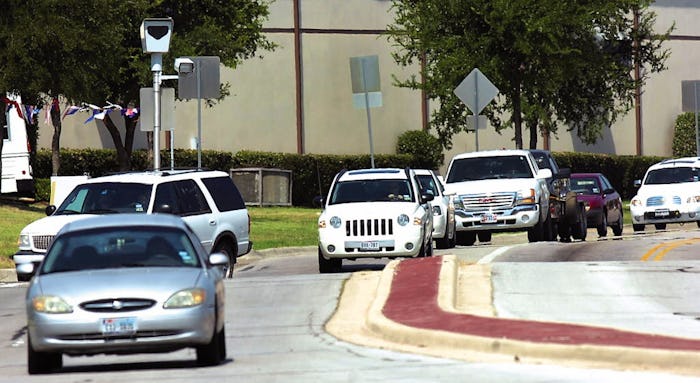 Traffic Alert: Street construction to begin Monday on Shady Oaks Drive